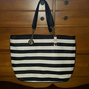 🚫Large tote Betsey Johnson bag🚫